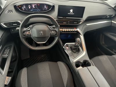Peugeot 5008 PureTech 130ch S&S BVM6 Active Pack