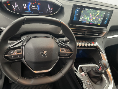 Peugeot 5008 PureTech 130ch S&S BVM6 Active Pack