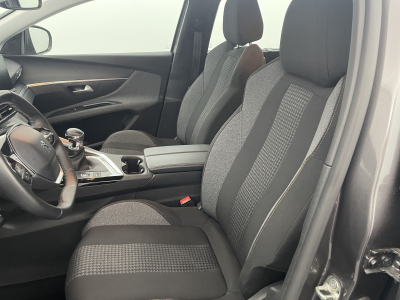 Peugeot 5008 PureTech 130ch S&S BVM6 Active Pack