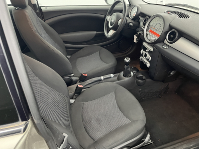 Mini HATCH R56 1.6i - 120 Cooper