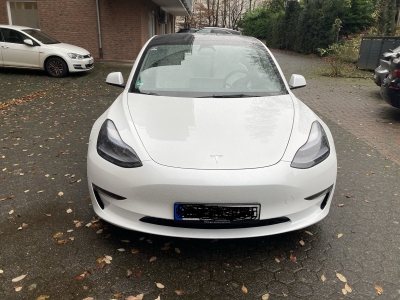 Tesla Model 3 Performance AWD