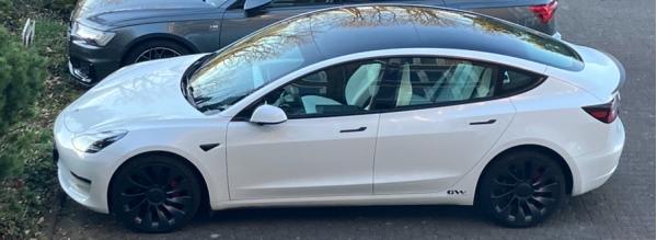TeslaModel 3Performance AWD