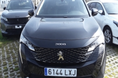 Peugeot 3008 Allure PureTech 130 S&S EAT8