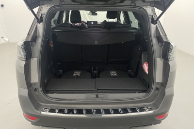 Peugeot 5008 Hybrid 136 e-DCS6 Allure Pack