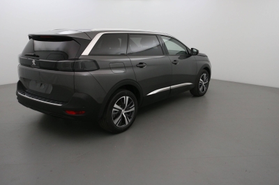 Peugeot 5008 Hybrid 136 e-DCS6 Allure Pack