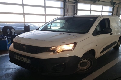 Peugeot Partner STANDARD 650 KG BLUEHDI 100 S&S BVM5 PREMIUM