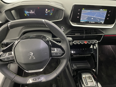 Peugeot 208 50 kWh 136ch GT