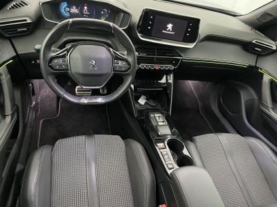 Peugeot e-2008 136 ch GT