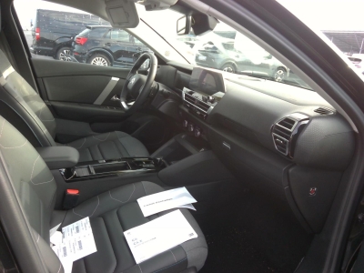 Citroën C4 PureTech 130 S&S EAT8 Shine