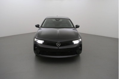 Opel Astra 156 ch & Batterie 54 kWh