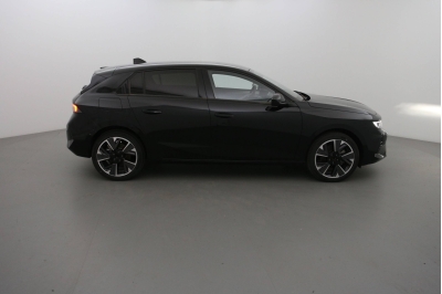 Opel Astra 156 ch & Batterie 54 kWh