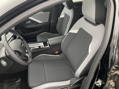 Opel Astra 156 ch & Batterie 54 kWh