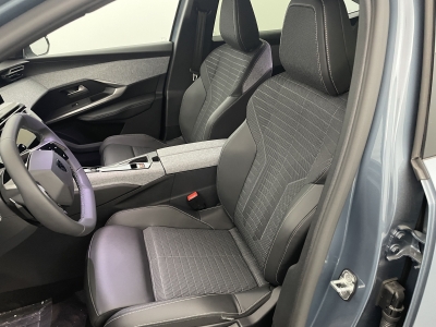Peugeot 3008 NOUVEAU Hybrid 145 e-DCS6 Allure