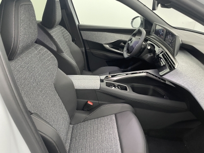 Peugeot 3008 NOUVEAU Hybrid 136 e-DCS6 Allure