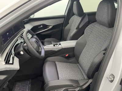 Peugeot 3008 NOUVEAU Hybrid 136 e-DCS6 Allure