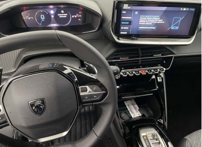 Peugeot 2008 NOUVEAU Hybrid 136 e-DCS6 Allure