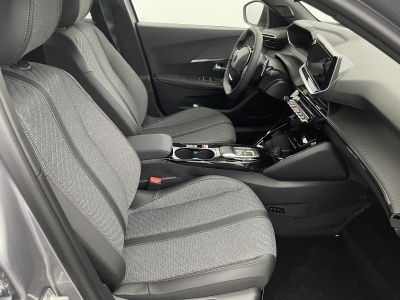 Peugeot 2008 NOUVEAU Hybrid 136 e-DCS6 Allure