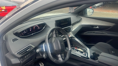 Peugeot 5008 PureTech 130ch S&S EAT8 GT