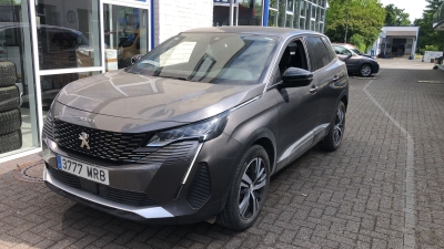 Peugeot 3008 Hybrid 136 e-DCS6 Allure Pack