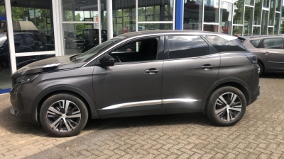 Peugeot 3008 Hybrid 136 e-DCS6 Allure Pack