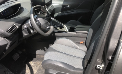 Peugeot 3008 Hybrid 136 e-DCS6 Allure Pack