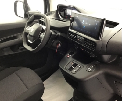 Peugeot Partner M 1000 KG BLUEHDI 130 S&S EAT8