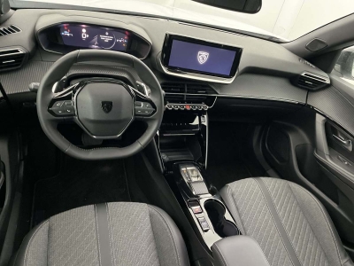 Peugeot 2008 NOUVEAU PureTech 130 S&S EAT8 Allure