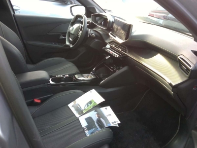 Peugeot 208 Hybrid 145 e-DCS6 GT