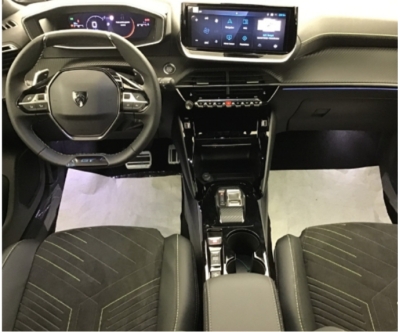 Peugeot 2008 NOUVEAU PureTech 130 S&S EAT8 GT