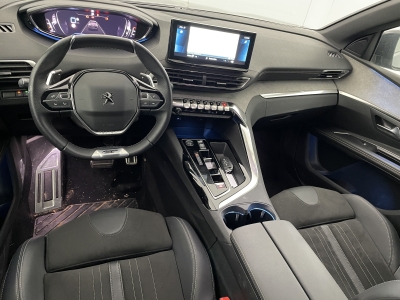 Peugeot 5008 Hybrid 136 e-DCS6 GT