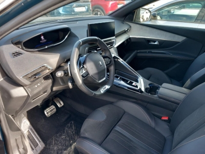Peugeot 5008 Hybrid 136 e-DCS6 GT
