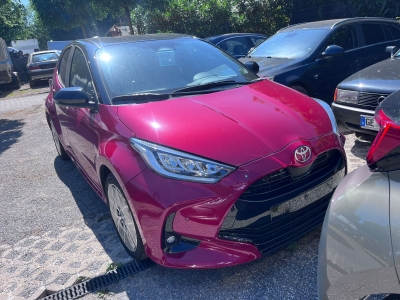 ToyotaYARIS HYBRIDE1.5 VVT-i Hybrid 130 CVT Style