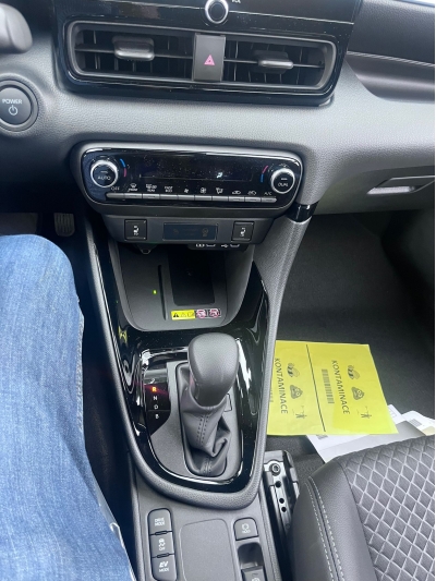 Toyota YARIS HYBRIDE 1.5 VVT-i Hybrid 130 CVT Style