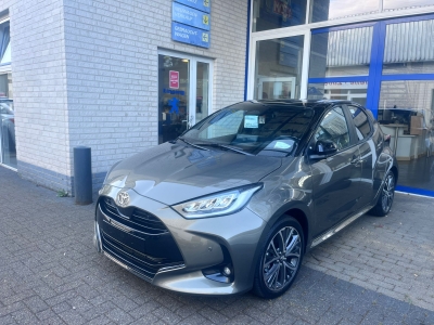 ToyotaYARIS HYBRIDE1.5 VVT-i Hybrid 130 CVT Style