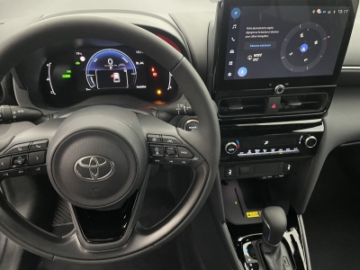 Toyota YARIS CROSS 130h 2WD Teamplayer Design