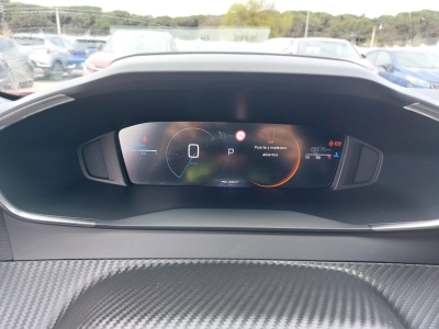 Peugeot 2008 NOUVEAU PureTech 130 S&S EAT8 Allure