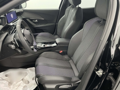 Peugeot 2008 NOUVEAU PureTech 130 S&S EAT8 GT