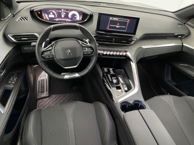 Peugeot 5008 Hybrid 136 e-DCS6 GT