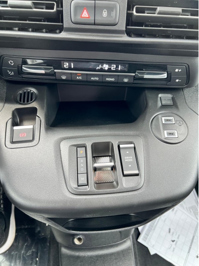 Citroën Berlingo Taille M BlueHDi 130 S&S EAT8 Max