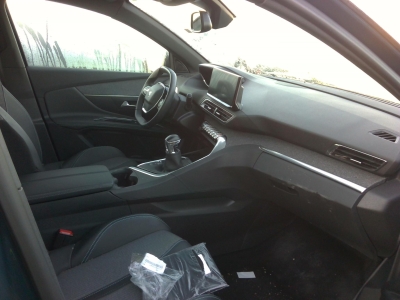 Peugeot 3008 PureTech 130ch S&S BVM6 Allure Pack
