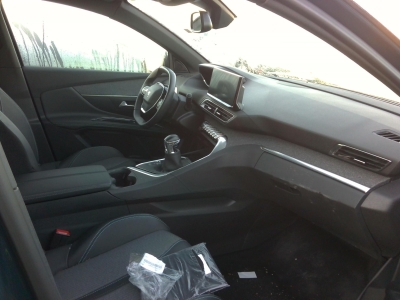 Peugeot 3008 PureTech 130ch S&S BVM6 Allure Pack