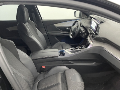 Peugeot 3008 Hybrid 136 e-DCS6 GT
