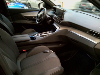 Peugeot 5008 PureTech 130ch S&S EAT8 GT