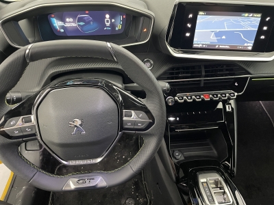 Peugeot e-208 50 kWh 136ch GT