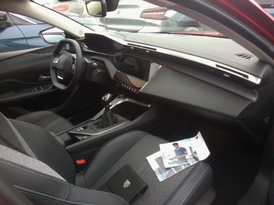 Peugeot 308 PureTech 130ch S&S BVM6 Allure Pack