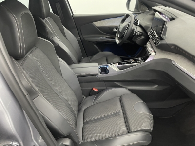 Peugeot 3008 Hybrid 136 e-DCS6 GT