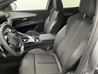 Peugeot 3008 Hybrid 136 e-DCS6 GT