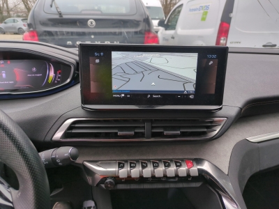 Peugeot 3008 Hybrid 136 e-DCS6 GT