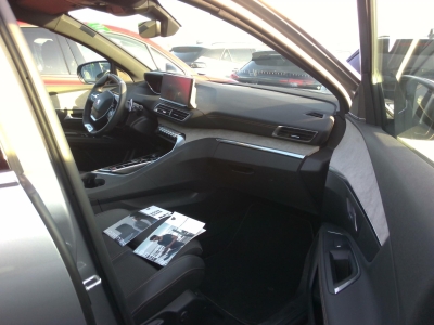 Peugeot 3008 Hybrid 136 e-DCS6 GT
