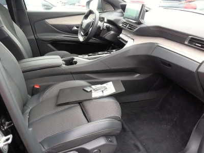 Peugeot 3008 Hybrid 136 e-DCS6 GT